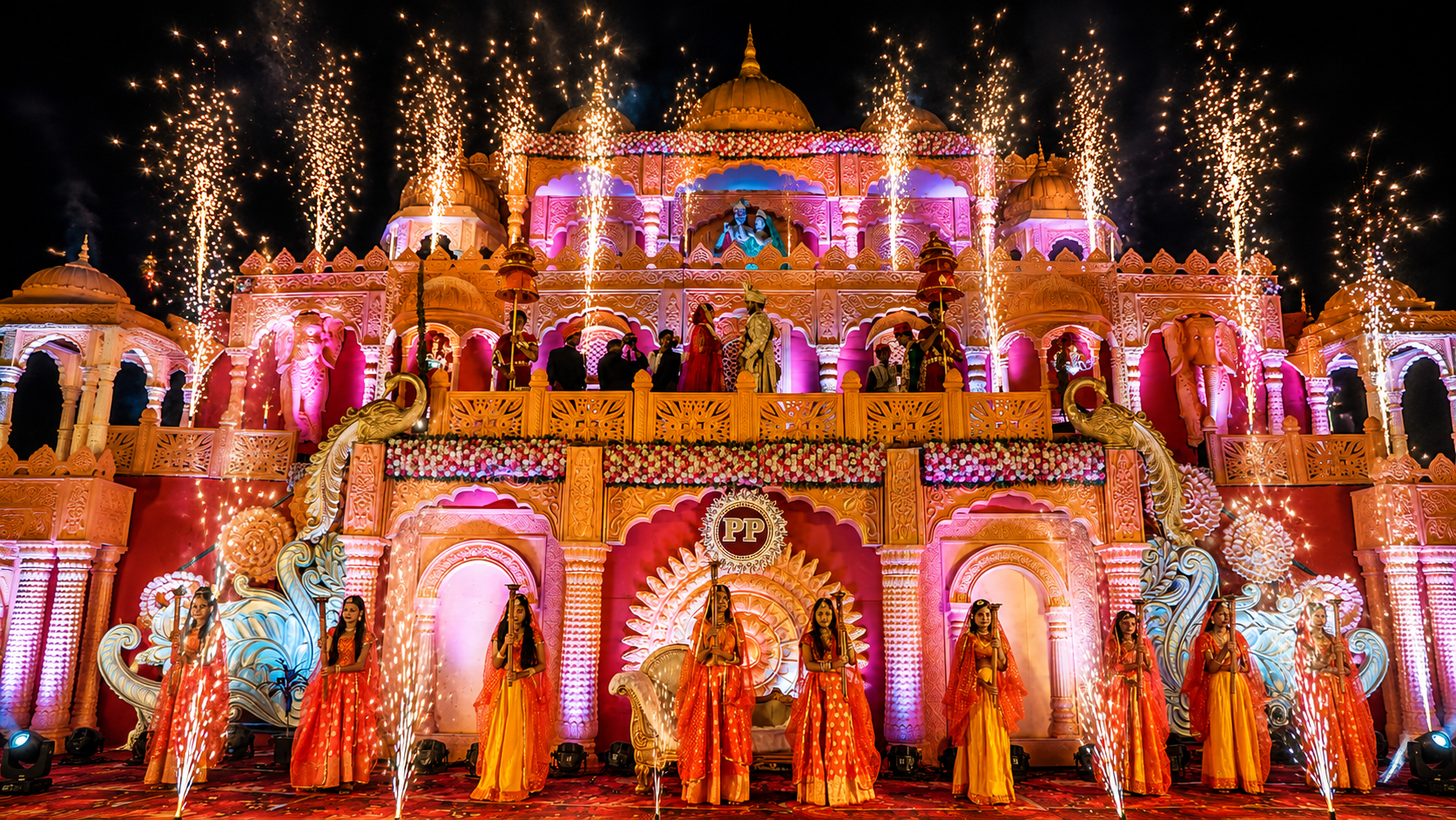Beautiful event lighting themes
